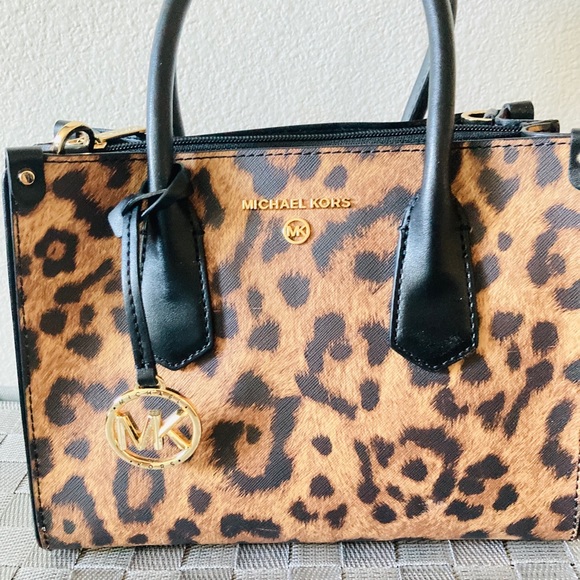 Michael Kors cheetah small satchel - Picture 2 of 8